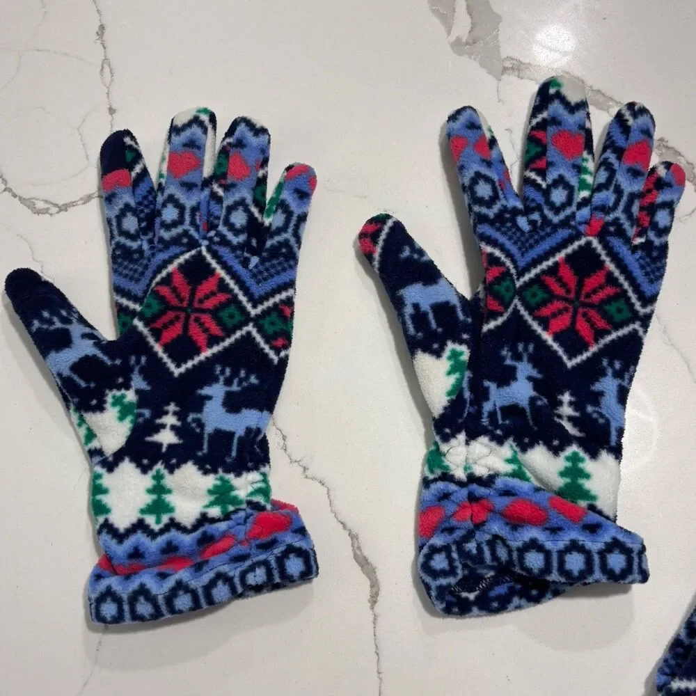 LANDS' END Women's Fleece Fair Isle Print Reindeer Snowflakes Scarf Gloves Set 7